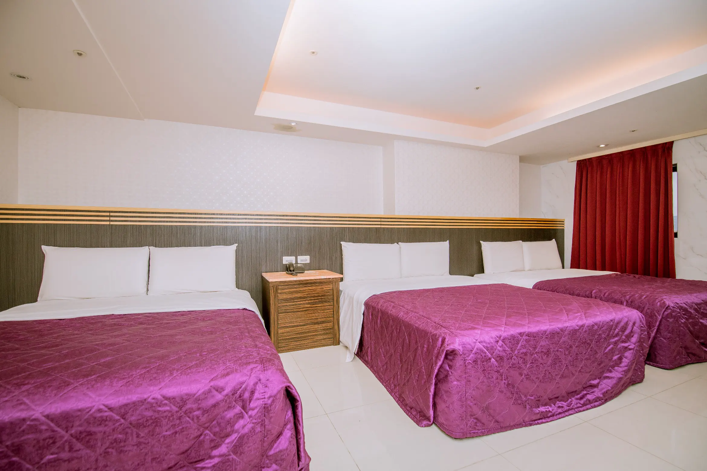 承緻六人客房 DX3D